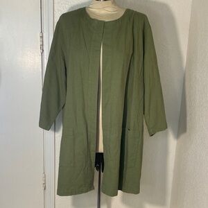 Olive Green Women's cardigan two big pockets at the front